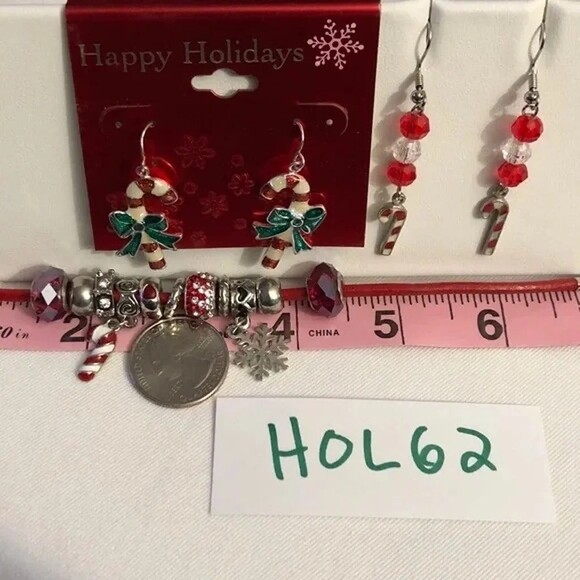 Candy Cane Bracelet & Earrings 2 Pairs - Picture 8 of 10